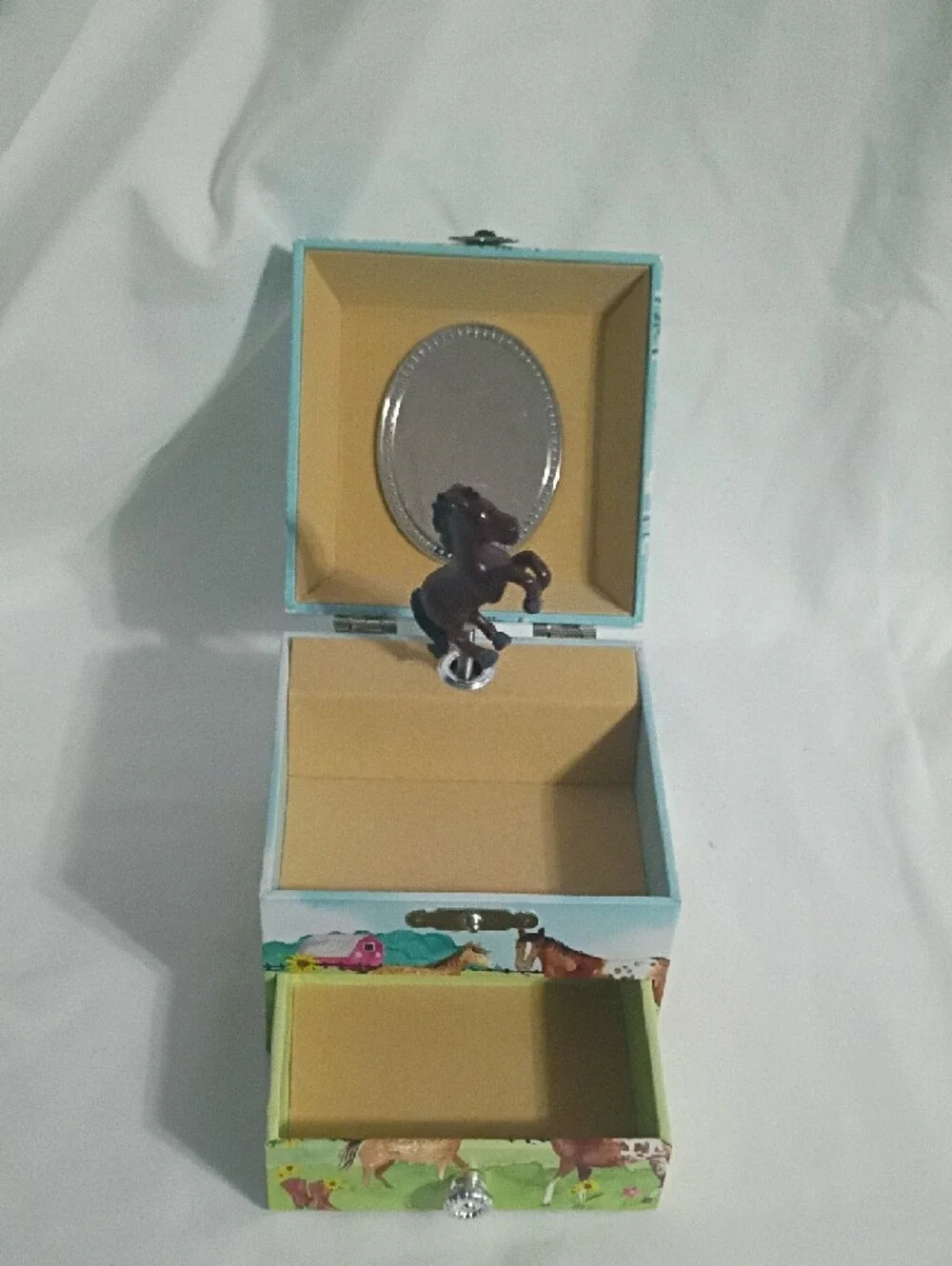 Pastoral Horse Music/Jewelry Box in Aqua and Green